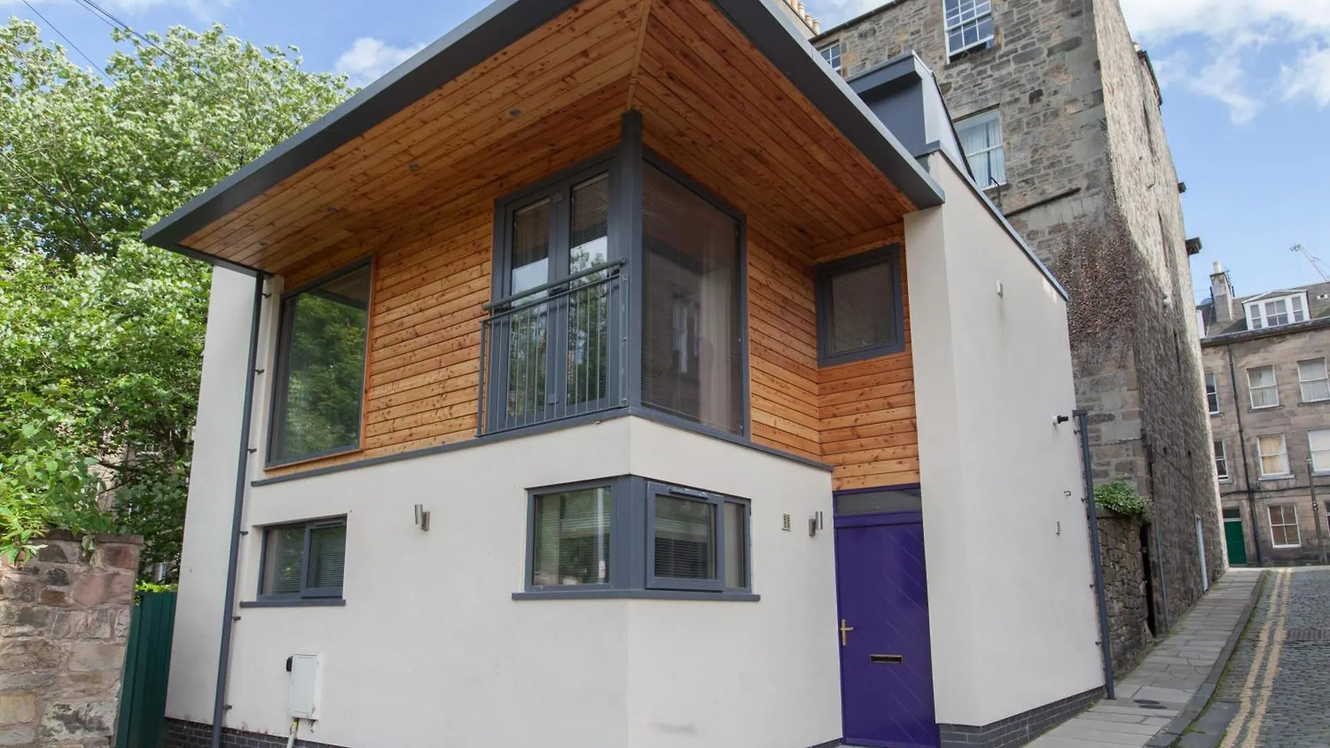 Stylish City Centre 2 Bed House - Amazing Location Edinburgh