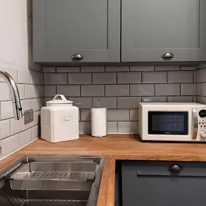  Apartment Beautiful Georgian New Town 2 Bed
